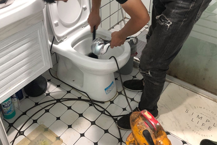 清城疏通下水道