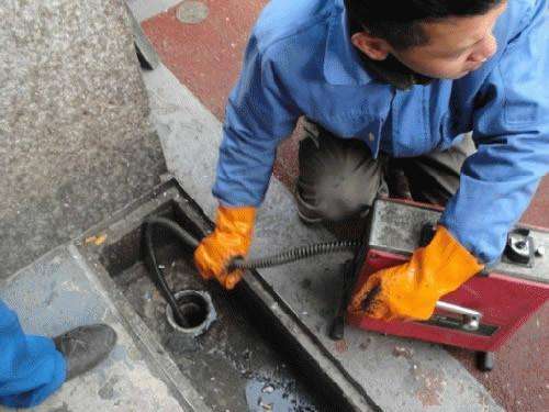 清城疏通下水道