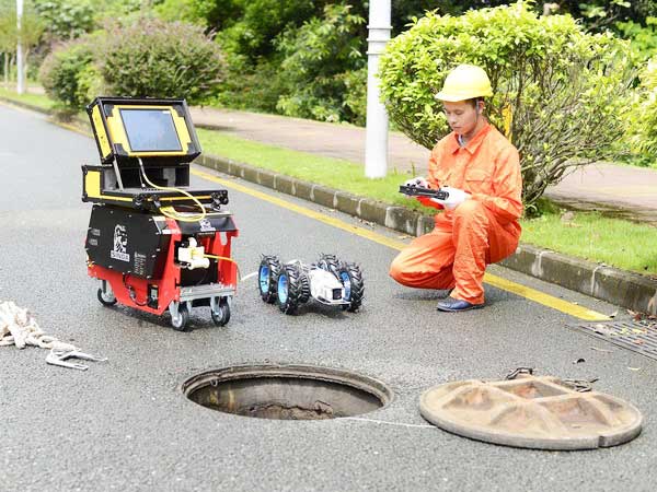 清城管道机器人检测